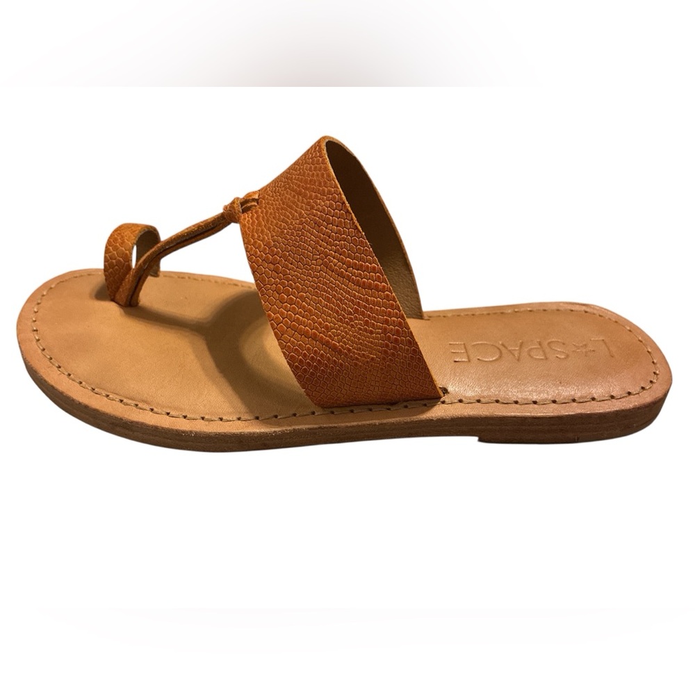 L*Space Miramar Handmade Tan Leather Snake Embossed Toe Post & Loop Sandals - Picture 13 of 13